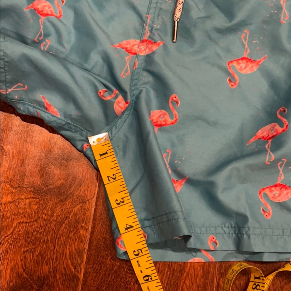 - Molokai Flamingo Shorts Trunks Large - image 8